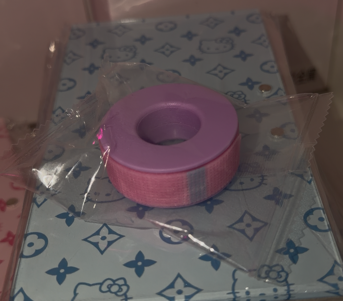 Purple sensitive lash tape