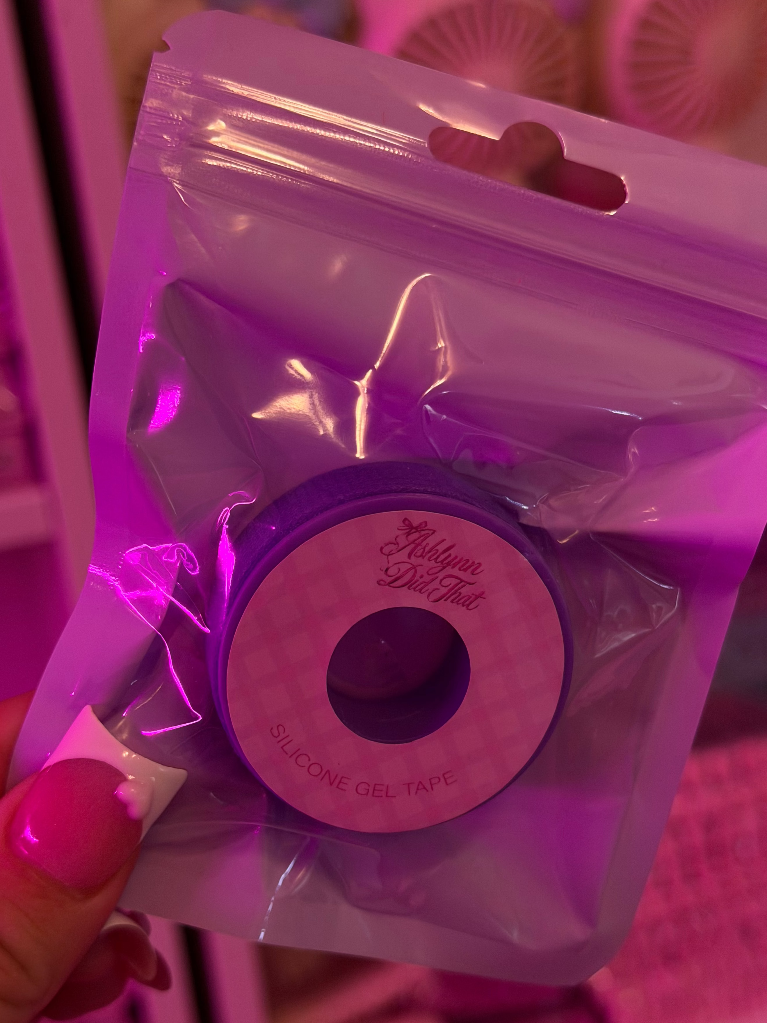 Purple sensitive lash tape
